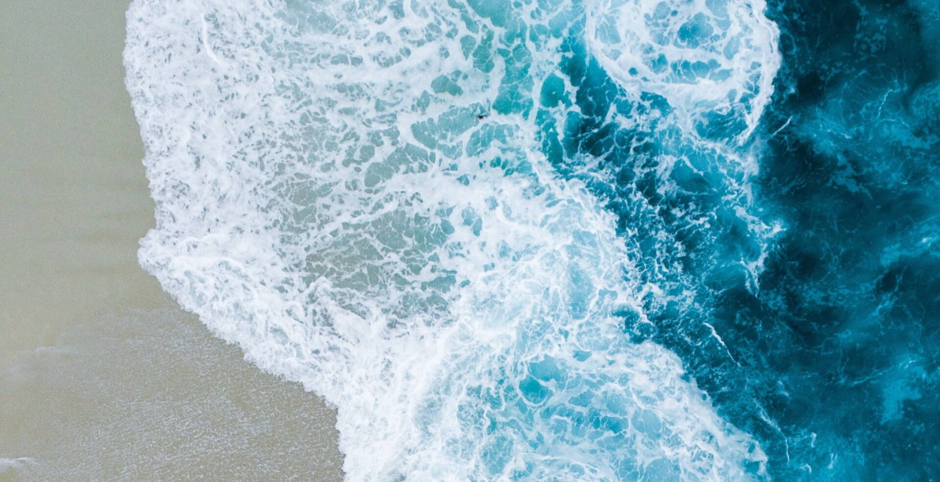 blue ocean waves